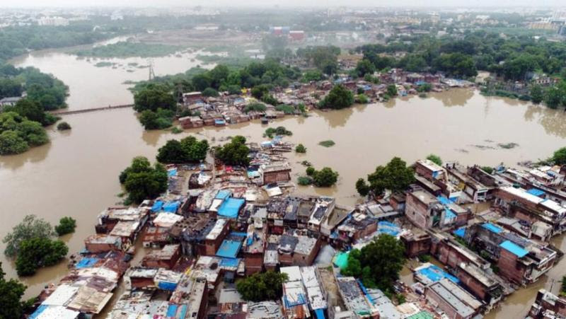 बारिश से होने वाली आपदा में हर साल जा रही हैं 2000 जानें