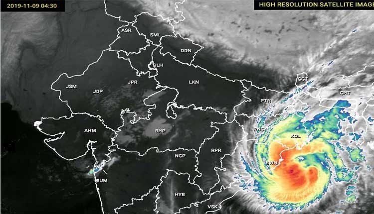 चक्रवाती तूफान बुलबुल ने ले ली भारत और बांग्लादेश में ली 24 लोगों की जान