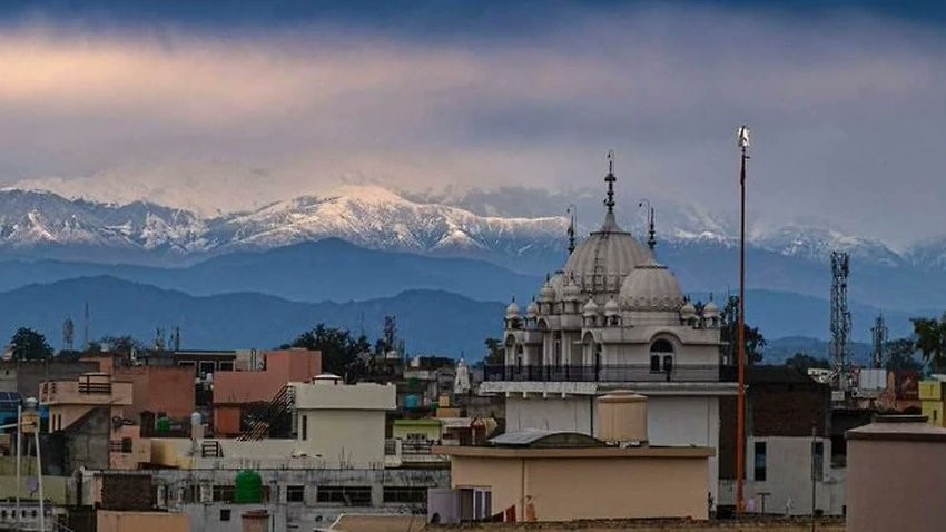 क्या है साफ हवा की कीमत और प्रदूषण का कोरोना वाइरस से रिश्ता