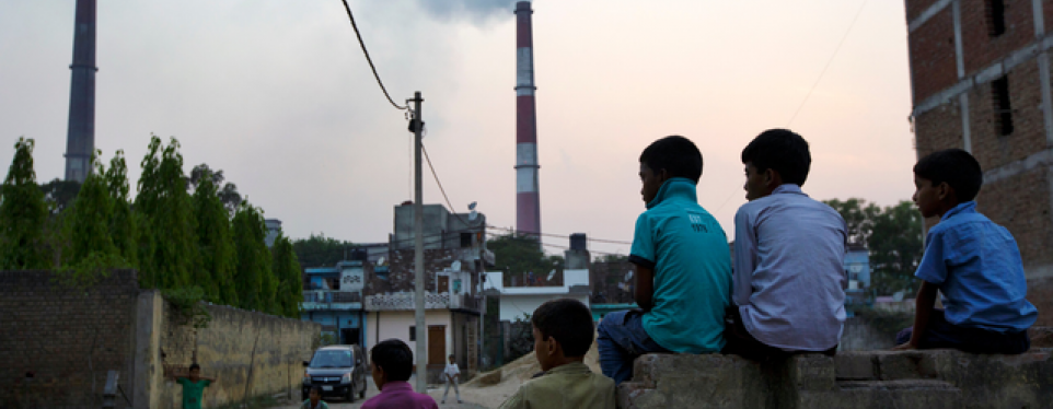 कोरोना का असर: 40 साल में पहली बार घटा CO2 उत्सर्जन