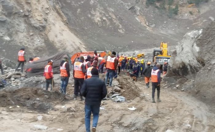 उत्तराखंड में बाढ़ ने उठाये जलवायु परिवर्तन के सवाल