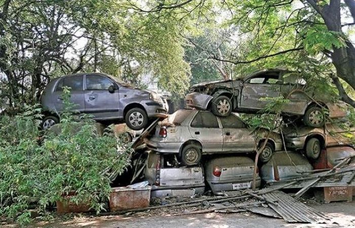 बजट: जल्द आयेगी वाहन स्क्रैप पॉलिसी, एक करोड़ वाहनों की होगी छुट्टी
